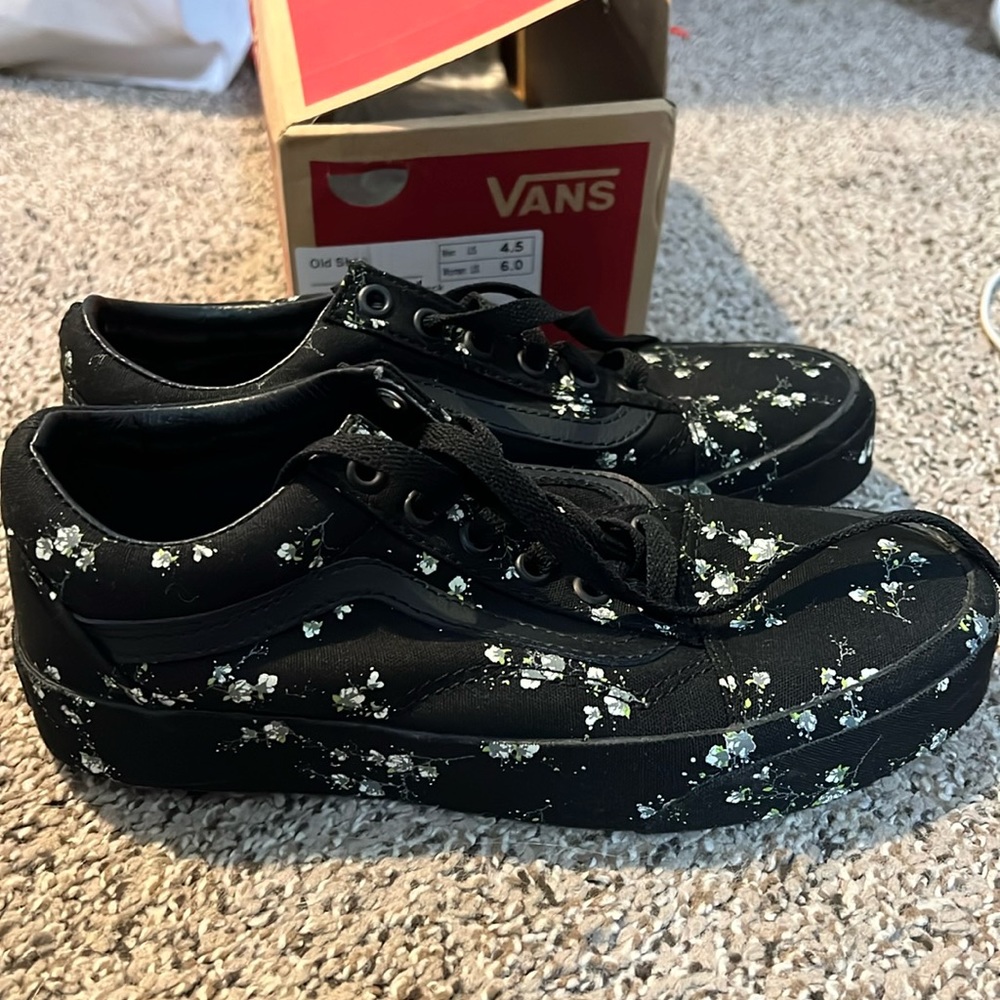 New vans. Floral black. Old Skool